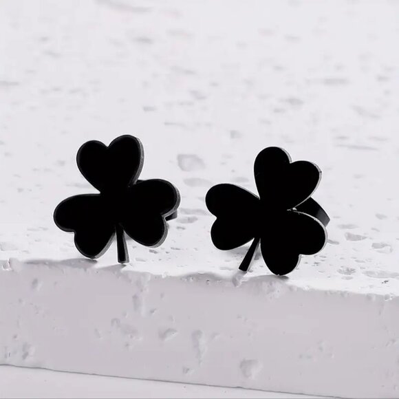 Clover Leaf Stud Earrings - SET of 3 -  Stainless Steel - Gold, Silver, Black - Picture 4 of 8